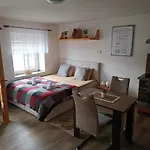 Apartmán U Bocmana S Výhledem Na Zámek A Labe *