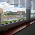 Apartmán U Bocmana S Výhledem Na Zámek A Labe