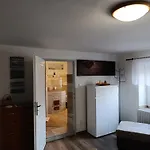 U Bocmana S Výhledem Na Zámek A Labe *