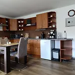 U Bocmana S Výhledem Na Zámek A Labe Decin