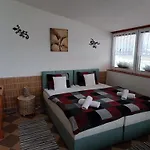 U Bocmana S Výhledem Na Zámek A Labe *