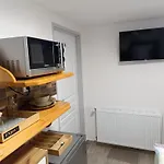 Apartmán U Bocmana S Výhledem Na Zámek A Labe Decin