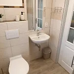 Apartmán U Bocmana S Výhledem Na Zámek A Labe Decin