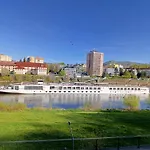 U Bocmana S Výhledem Na Zámek A Labe Apartmán Decin