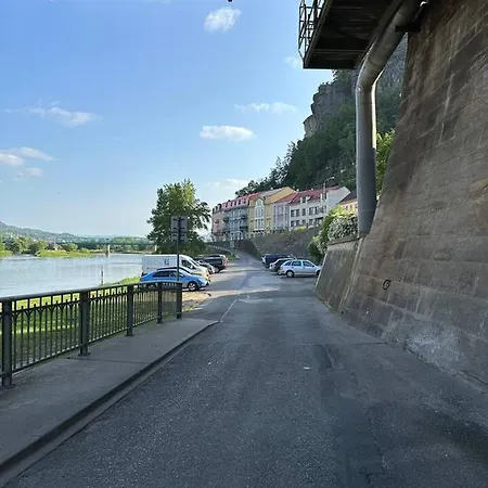 U Bocmana S Vyhledem Na Zamek A Labe Apartment