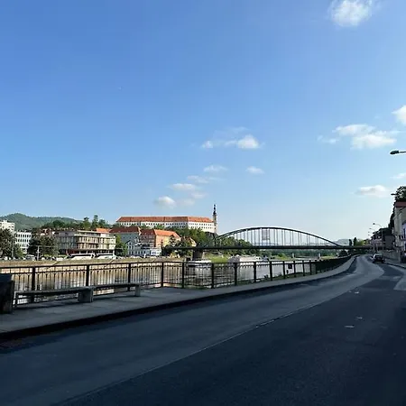 Apartment U Bocmana S Vyhledem Na Zamek A Labe Decin
