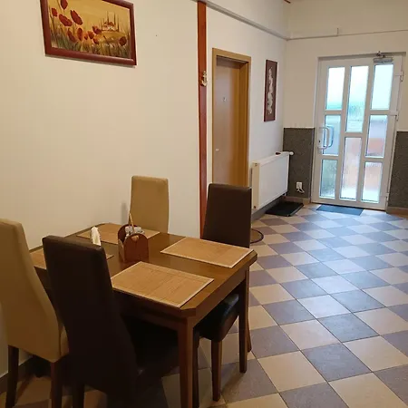 U Bocmana S Vyhledem Na Zamek A Labe Apartment *