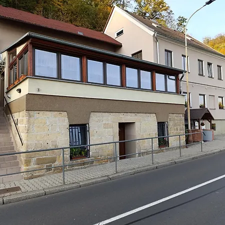 U Bocmana S Vyhledem Na Zamek A Labe Decin