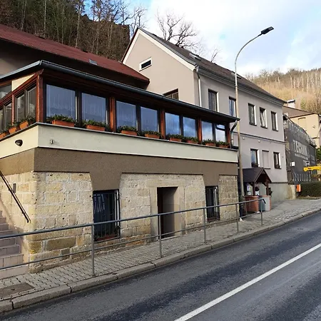 U Bocmana S Vyhledem Na Zamek A Labe Decin